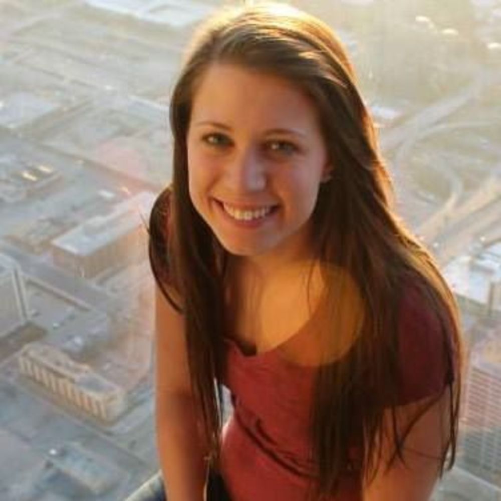 Meet your Posher, Julia